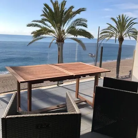 Lujoso Enfrente Del Mar * Λορέτ Ντε Μαρ